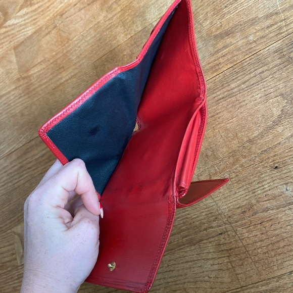 Louis Vuitton Red double snap Epi leather compact wallet Authentic EUC LV Epi - Picture 13 of 15